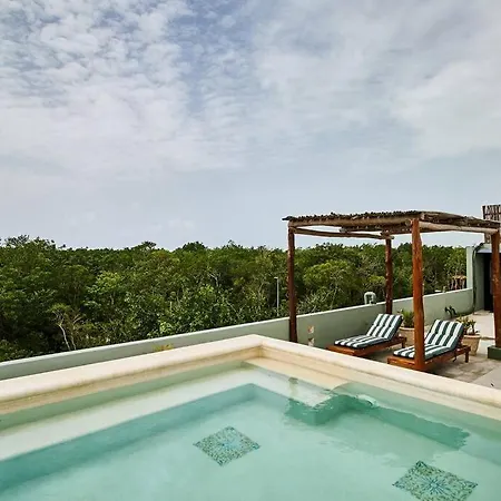 Safari 2Bdr Apt Best Location